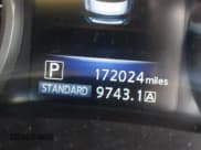 ✅ 2014 Infiniti Q50 • VIN: JN1BV7AR5EM701166 • Lot: 43163811. Wystawiony na IAAI z przebiegiem 172 024 mil. Bezpłatny archiwum sprzedaży aukcyjnych z USA i szczegółowy raport historii pojazdu na DreamBid. Zdjęcie 15.