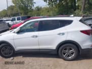 ✅ 2017 Hyundai Santa Fe 2.4L • VIN: 5NMZUDLB6HH022905 • Lot: 43361656. Wystawiony na IAAI z przebiegiem 145 406 mil. Bezpłatny archiwum sprzedaży aukcyjnych z USA i szczegółowy raport historii pojazdu na DreamBid. Zdjęcie 15.