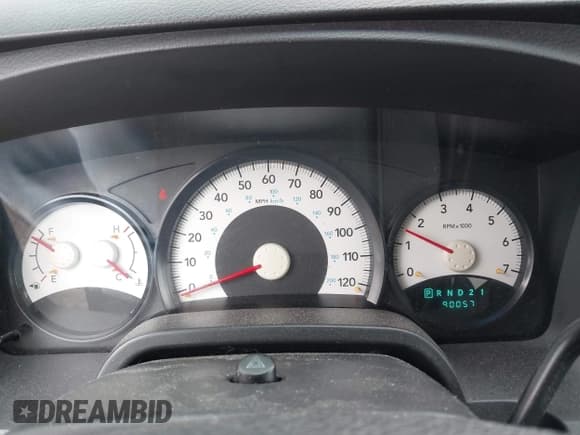 ✅ 2010 Dodge Dakota Bighorn/Lonestar • VIN: 1D7CW3GPXAS116883 • Lot: 42329654. Wystawiony na IAAI z przebiegiem 90 057 mil. Bezpłatny archiwum sprzedaży aukcyjnych z USA i szczegółowy raport historii pojazdu na DreamBid. Zdjęcie 7.