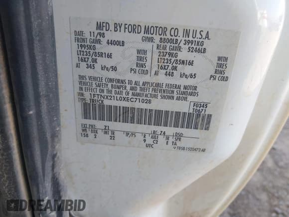 ✅ 1999 Ford F-250 XL • VIN: 1FTNX21L0XEC71028 • Lot: 42488142. Listed on IAAI with 262,237 mi. Free auction sales archive from the USA and detailed vehicle history report at DreamBid. Image 9.