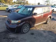 ✅ 2010 Scion xB • VIN: JTLZE4FE8A1103590 • Lot: 41247385. Wystawiony na IAAI z przebiegiem 233 182 mil. Bezpłatny archiwum sprzedaży aukcyjnych z USA i szczegółowy raport historii pojazdu na DreamBid. Zdjęcie 2.