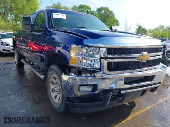 ✅ 2013 Chevrolet Silverado 2500HD LT • VIN: 1GC1KXCG1DF130999 • Lot: 42080914. Listed on IAAI with 366,141 mi. Free auction sales archive from the USA and detailed vehicle history report at DreamBid. Image 6.