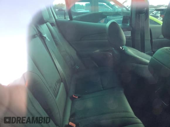 ✅ 2023 Maserati Grecale GT • VIN: ZN682AVA7P7418379 • Lot: 74391104. Wystawiony na Copart z przebiegiem Nie podano. Bezpłatny archiwum sprzedaży aukcyjnych z USA i szczegółowy raport historii pojazdu na DreamBid. Zdjęcie 11.