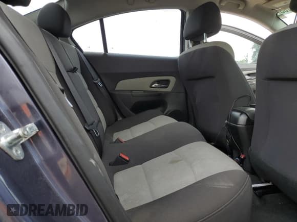 ✅ 2013 Chevrolet Cruze LS • VIN: 1G1PA5SH5D7299650 • Lot: 82364185. Listed on Copart with 171,189 mi. Free auction sales archive from the USA and detailed vehicle history report at DreamBid. Image 10.
