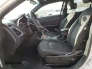 ✅ 2014 Dodge Avenger SE • VIN: 1C3CDZAB2EN160823 • Lot: 42765185. Wystawiony na Copart z przebiegiem 213 779 mil. Bezpłatny archiwum sprzedaży aukcyjnych z USA i szczegółowy raport historii pojazdu na DreamBid. Zdjęcie 7.