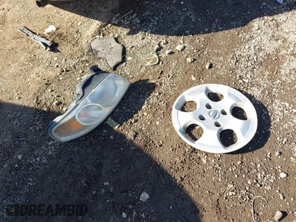 ✅ 2004 Nissan Sentra • VIN: 3N1CB51D94L915964 • Lot: 43529692. Wystawiony na IAAI z przebiegiem 212 668 mil. Bezpłatny archiwum sprzedaży aukcyjnych z USA i szczegółowy raport historii pojazdu na DreamBid. Zdjęcie 12.