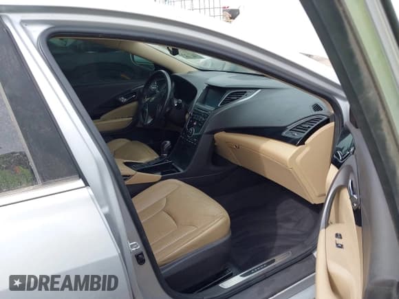 ✅ 2016 Hyundai Azera Limited • VIN: KMHFH4JG6GA569098 • Лот: 42210097. Опубликован ранее на IAAI с пробегом 126 139 миль. Бесплатный доступ к архиву аукционных продаж из США и подробный отчёт об истории автомобиля на DreamBid. Изображение 5.