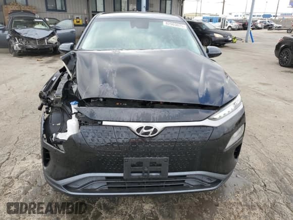 ✅ 2021 Hyundai Kona SEL • VIN: KM8K23AG8MU131204 • Lot: 82003075. Wystawiony na Copart z przebiegiem 54 559 mil. Bezpłatny archiwum sprzedaży aukcyjnych z USA i szczegółowy raport historii pojazdu na DreamBid. Zdjęcie 5.