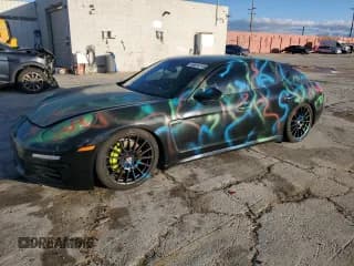 ✅ 2015 Porsche Panamera S E-Hybrid • VIN: WP0AD2A72FL040376 • Lot: 45659795. Wystawiony na Copart z przebiegiem 85 433 mil. Bezpłatny archiwum sprzedaży aukcyjnych z USA i szczegółowy raport historii pojazdu na DreamBid. Zdjęcie 1.