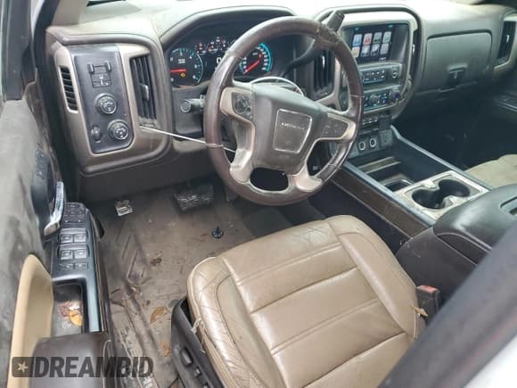 ✅ 2017 GMC Sierra 1500 Denali • VIN: 3GTU2PEJ5HG412461 • Лот: 82780925. Опубликован ранее на Copart с пробегом 162 087 миль. Бесплатный доступ к архиву аукционных продаж из США и подробный отчёт об истории автомобиля на DreamBid. Изображение 8.