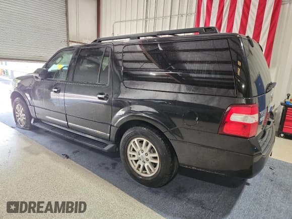 ✅ 2013 Ford Expedition Max XLT • VIN: 1FMJK1J52DEF40047 • Lot: 63868365. Wystawiony na Copart z przebiegiem 64 406 mil. Bezpłatny archiwum sprzedaży aukcyjnych z USA i szczegółowy raport historii pojazdu na DreamBid. Zdjęcie 2.