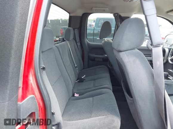 ✅ 2007 Chevrolet Silverado 1500 Work Truck • VIN: 1GCEC19C47Z500314 • Lot: 42288652. Listed on IAAI with 236,921 mi. Free auction sales archive from the USA and detailed vehicle history report at DreamBid. Image 8.