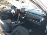 ✅ 2021 Chevrolet Traverse RS • VIN: 1GNEVJKW3MJ130747 • Lot: 41315910. Wystawiony na IAAI z przebiegiem Nie podano. Bezpłatny archiwum sprzedaży aukcyjnych z USA i szczegółowy raport historii pojazdu na DreamBid. Zdjęcie 5.