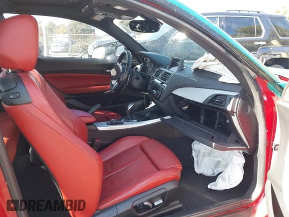 ✅ 2016 BMW 2 Series M235i • VIN: WBA1J7C51GV360552 • Лот: 43508894. Опубликован ранее на IAAI с пробегом 82 798 миль. Бесплатный доступ к архиву аукционных продаж из США и подробный отчёт об истории автомобиля на DreamBid. Изображение 5.