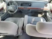 ✅ 2002 Mercury Grand Marquis GS • VIN: 2MEFM74W52X621159 • Lot: 69118925. Wystawiony na Copart z przebiegiem 111 737 mil. Bezpłatny archiwum sprzedaży aukcyjnych z USA i szczegółowy raport historii pojazdu na DreamBid. Zdjęcie 8.