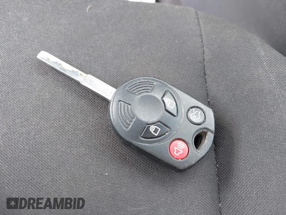 ✅ 2015 Ford Focus SE • VIN: 1FADP3F27FL386775 • Лот: 42133393. Опубликован ранее на IAAI с пробегом 102 960 миль. Бесплатный доступ к архиву аукционных продаж из США и подробный отчёт об истории автомобиля на DreamBid. Изображение 11.