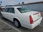 ✅ 2008 Cadillac DTS 1SA • VIN: 1G6KD57Y08U149988 • Lot: 62000365. Wystawiony na Copart z przebiegiem 67 163 mil. Bezpłatny archiwum sprzedaży aukcyjnych z USA i szczegółowy raport historii pojazdu na DreamBid. Zdjęcie 2.