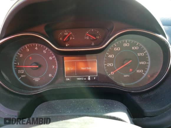 2017 Chevrolet Cruze Premier z VIN 1G1BF5SM1H7229190, wystawiony jako Copart lot #70190282 z przebiegiem 140 412 mil mil oraz . Historia ofert i sprzedaży dostępna na DreamBid. Obrazek 9.