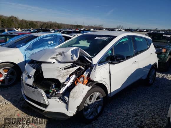 2023 Chevrolet Bolt EV 1LT z VIN 1G1FW6S0XP4122997, wystawiony jako Copart lot #80705303 z przebiegiem 12 167 mil mil oraz . Historia ofert i sprzedaży dostępna na DreamBid. Obrazek 1.