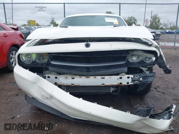 ✅ 2009 Dodge Challenger R/T • VIN: 2B3LJ54T39H572394 • Lot: 43354529. Wystawiony na IAAI z przebiegiem 152 919 mil. Bezpłatny archiwum sprzedaży aukcyjnych z USA i szczegółowy raport historii pojazdu na DreamBid. Zdjęcie 6.