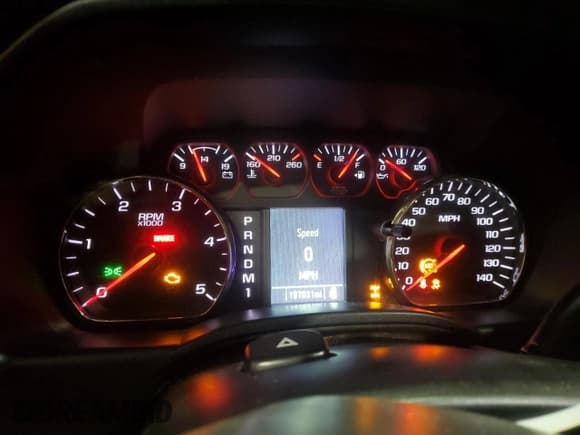 ✅ 2015 Chevrolet Silverado 2500HD Work Truck • VIN: 1GC1KUE88FF654674 • Lot: 88135965. Listed on Copart with 197,831 mi. Free auction sales archive from the USA and detailed vehicle history report at DreamBid. Image 9.