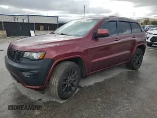 2020 Jeep Grand Cherokee Laredo E z VIN 1C4RJEAG6LC123236, wystawiony jako Copart lot #86216865 z przebiegiem 143 761 mil mil oraz Czysty tytuł • Clean title. Historia ofert i sprzedaży dostępna na DreamBid. Obrazek 1.