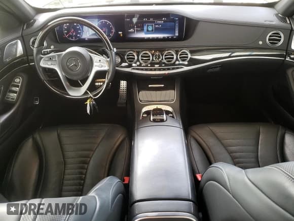 ✅ 2020 Mercedes-Benz S 560 • VIN: WDDUG8DB0LA519190 • Lot: 53286785. Listed on Copart with 50,587 mi. Free auction sales archive from the USA and detailed vehicle history report at DreamBid. Image 8.