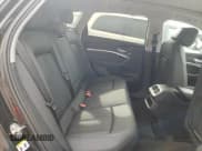 ✅ 2019 Audi e-tron Premium Plus • VIN: WA1LAAGE9KB009105 • Lot: 40453413. Wystawiony na Copart z przebiegiem 38 517 mil. Bezpłatny archiwum sprzedaży aukcyjnych z USA i szczegółowy raport historii pojazdu na DreamBid. Zdjęcie 11.