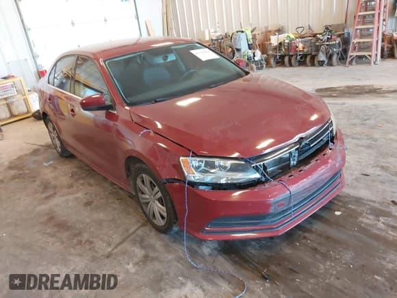 ✅ 2017 Volkswagen Jetta S • VIN: 3VW2B7AJ7HM409105 • Lot: 43531018. Listed on IAAI with 92,571 mi. Free auction sales archive from the USA and detailed vehicle history report at DreamBid. Image 1.