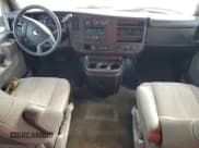 ✅ 2017 Chevrolet Express Passenger LT • VIN: 1GAZGPFG4H1112511 • Лот: 91654145. Опубликован ранее на Copart с пробегом 62 138 миль. Бесплатный доступ к архиву аукционных продаж из США и подробный отчёт об истории автомобиля на DreamBid. Изображение 8.