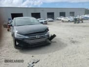 ✅ 2020 Hyundai Elantra SEL • VIN: 5NPD84LF7LH598662 • Lot: 82491245. Listed on Copart with 91,922 mi. Free auction sales archive from the USA and detailed vehicle history report at DreamBid. Image 13.