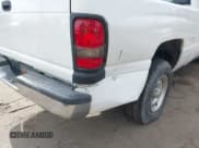 ✅ 2001 Dodge 1500 • VIN: 3B7HC12YX1G199218 • Лот: 43703847. Опубликован ранее на IAAI с пробегом 136 033 миль. Бесплатный доступ к архиву аукционных продаж из США и подробный отчёт об истории автомобиля на DreamBid. Изображение 6.