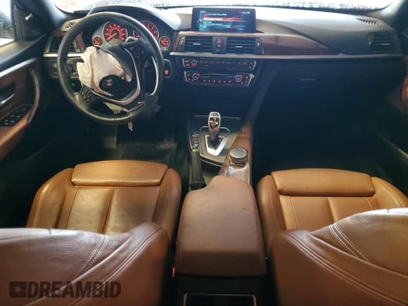 ✅ 2017 BMW 4 Series 430i • VIN: WBA4F7C39HG788372 • Лот: 82125925. Опубликован ранее на Copart с пробегом 113 805 миль. Бесплатный доступ к архиву аукционных продаж из США и подробный отчёт об истории автомобиля на DreamBid. Изображение 8.