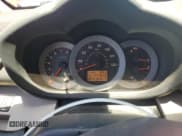 ✅ 2007 Toyota RAV4 Limited • VIN: JTMZK31V675013765 • Lot: 63707005. Wystawiony na Copart z przebiegiem 271 679 mil. Bezpłatny archiwum sprzedaży aukcyjnych z USA i szczegółowy raport historii pojazdu na DreamBid. Zdjęcie 9.