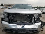 ✅ 2019 Chevrolet Silverado 1500 LT • VIN: 3GCPYDEK5KG191597 • Lot: 62131945. Wystawiony na Copart z przebiegiem 100 787 mil. Bezpłatny archiwum sprzedaży aukcyjnych z USA i szczegółowy raport historii pojazdu na DreamBid. Zdjęcie 5.