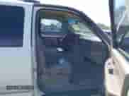 2006 Chevrolet Suburban LT с VIN 1GNFK16Z86J172870, выставлен на аукционе IAAI как лот 43352313 с пробегом 323 663 миль миль и . История ставок и продаж доступна на DreamBid. Изображение 5.