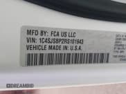 ✅ 2024 Jeep Wagoneer Series II • VIN: 1C4SJSBP2RS101943 • Lot: 42520271. Wystawiony na IAAI z przebiegiem 31 103 mil. Bezpłatny archiwum sprzedaży aukcyjnych z USA i szczegółowy raport historii pojazdu na DreamBid. Zdjęcie 9.