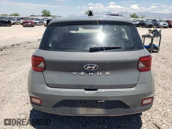 2020 Hyundai Venue SE with VIN KMHRB8A39LU019065, listed as a Copart auction lot 60753444 with 131,476 mi miles and Salvage title. Bid and sale history available at DreamBid. Image 6.