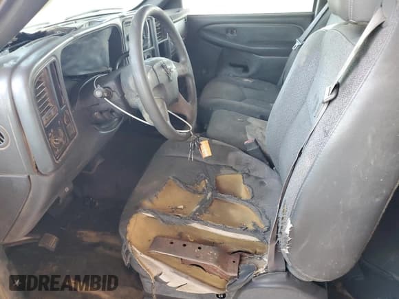 ✅ 2007 GMC Sierra 1500 Work Truck • VIN: 1GTEC14X47Z138236 • Лот: 89714375. Опубликован ранее на Copart с пробегом Не указан. Бесплатный доступ к архиву аукционных продаж из США и подробный отчёт об истории автомобиля на DreamBid. Изображение 7.