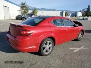 ✅ 2013 Dodge Avenger SXT • VIN: 1C3CDZCB7DN684481 • Lot: 79492194. Wystawiony na Copart z przebiegiem 62 668 mil. Bezpłatny archiwum sprzedaży aukcyjnych z USA i szczegółowy raport historii pojazdu na DreamBid. Zdjęcie 3.