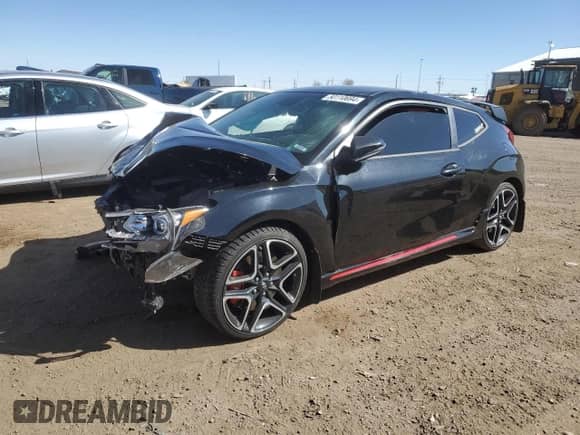 2021 Hyundai Veloster z VIN KMHT36AH0MU009139, wystawiony jako Copart lot #50110694 z przebiegiem Nie podano mil oraz Szkoda całkowita • Salvage title. Historia ofert i sprzedaży dostępna na DreamBid. Obrazek 1.