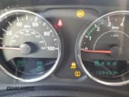 ✅ 2017 Jeep Wrangler Unlimited Sport • VIN: 1C4BJWDG9HL733982 • Lot: 86607005. Wystawiony na Copart z przebiegiem 139 407 mil. Bezpłatny archiwum sprzedaży aukcyjnych z USA i szczegółowy raport historii pojazdu na DreamBid. Zdjęcie 9.