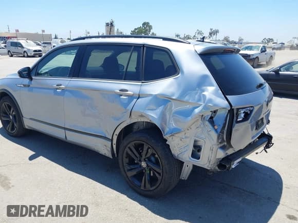 ✅ 2023 Volkswagen Tiguan SE R-Line Black • VIN: 3VVCB7AX9PM134414 • Lot: 42814576. Listed on IAAI with 14,508 mi. Free auction sales archive from the USA and detailed vehicle history report at DreamBid. Image 3.