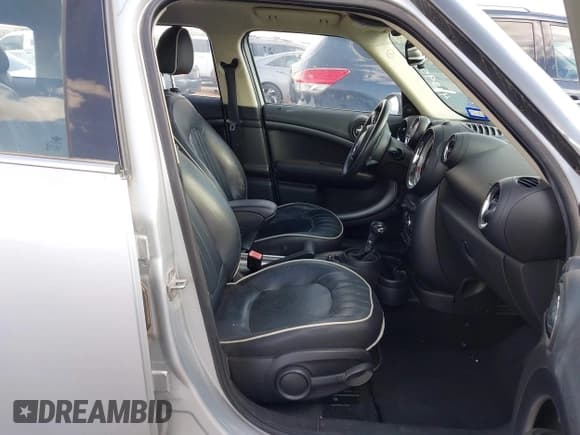 ✅ 2013 MINI Countryman S • VIN: WMWZC3C55DWP22474 • Lot: 42395575. Listed on IAAI with 87,220 mi. Free auction sales archive from the USA and detailed vehicle history report at DreamBid. Image 5.