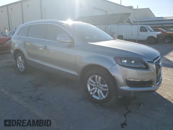 ✅ 2008 Audi Q7 Premium • VIN: WA1BY74L78D048155 • Lot: 90716645. Listed on Copart with 161,261 mi. Free auction sales archive from the USA and detailed vehicle history report at DreamBid. Image 4.