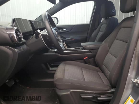 ✅ 2025 Chevrolet Equinox FWD LT • VIN: 3GNAXHEG2SL227756 • Lot: 69104605. Wystawiony na Copart z przebiegiem 21 585 mil. Bezpłatny archiwum sprzedaży aukcyjnych z USA i szczegółowy raport historii pojazdu na DreamBid. Zdjęcie 7.