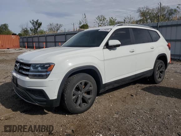 ✅ 2019 Volkswagen Atlas S • VIN: 1V2GR2CA3KC585323 • Lot: 55125425. Listed on Copart with 114,006 mi. Free auction sales archive from the USA and detailed vehicle history report at DreamBid. Image 1.