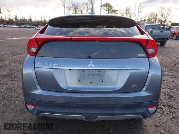 ✅ 2020 Mitsubishi Eclipse Cross SE • VIN: JA4AT5AA2LZ013696 • Лот: 41846584. Опубликован ранее на IAAI с пробегом 46 990 миль. Бесплатный доступ к архиву аукционных продаж из США и подробный отчёт об истории автомобиля на DreamBid. Изображение 16.