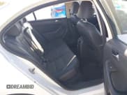 ✅ 2011 Volkswagen Jetta SE • VIN: 3VWBX7AJ6BM114201 • Лот: 43914620. Опубликован ранее на IAAI с пробегом 100 580 миль. Бесплатный доступ к архиву аукционных продаж из США и подробный отчёт об истории автомобиля на DreamBid. Изображение 8.