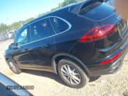 ✅ 2016 Porsche Cayenne • VIN: WP1AA2A26GKA11806 • Лот: 42534486. Опубликован ранее на IAAI с пробегом 70 425 миль. Бесплатный доступ к архиву аукционных продаж из США и подробный отчёт об истории автомобиля на DreamBid. Изображение 14.